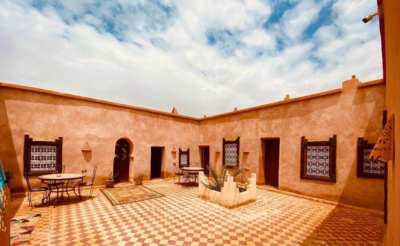 Auberge Kasbah Des Dunes Merzouga Bagian luar foto